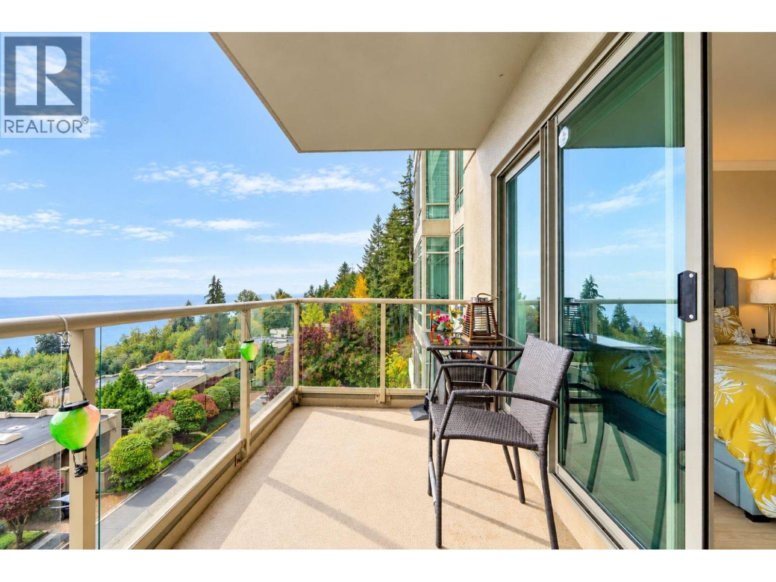 402 – 3131 Deer Ridge Drive, Deer Ridge, West Vancouver, BC